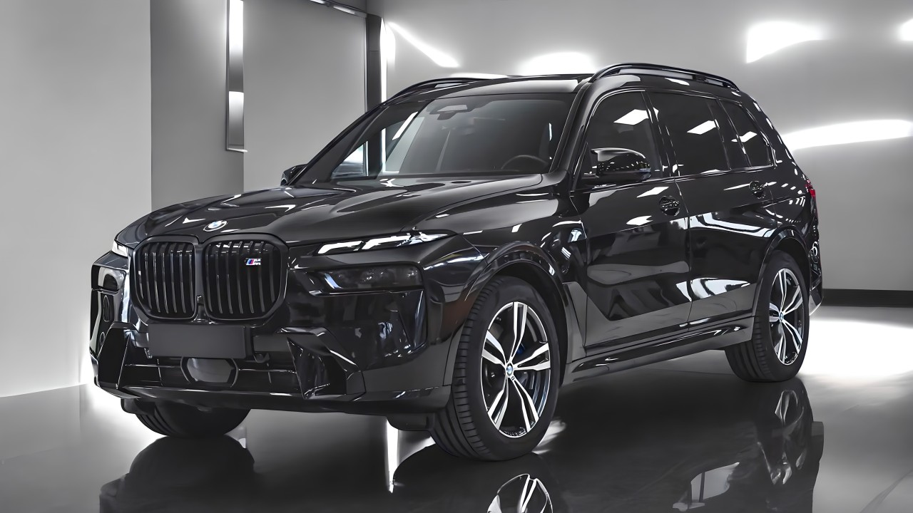 BMW X7 M60i (5)