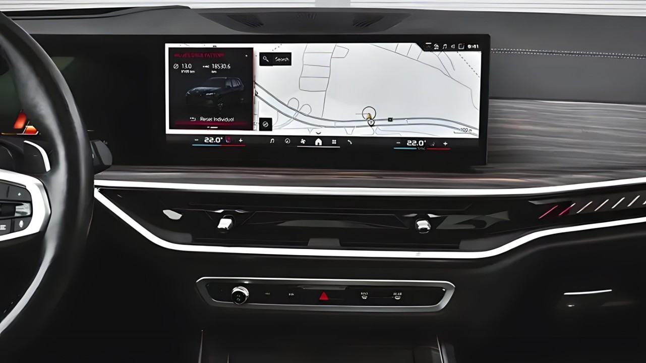 BMW X7 M60i - foto 24