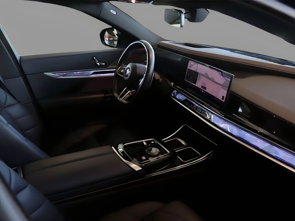 BMW Seria 7 740d xDrive - foto 6