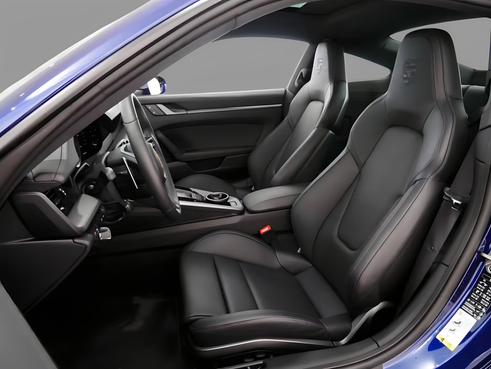 Porsche 911 Carrera 4 - foto 9