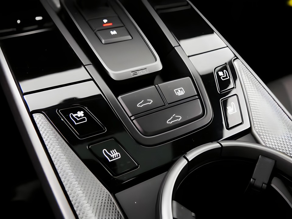 Porsche 911 Carrera 4 - foto 17