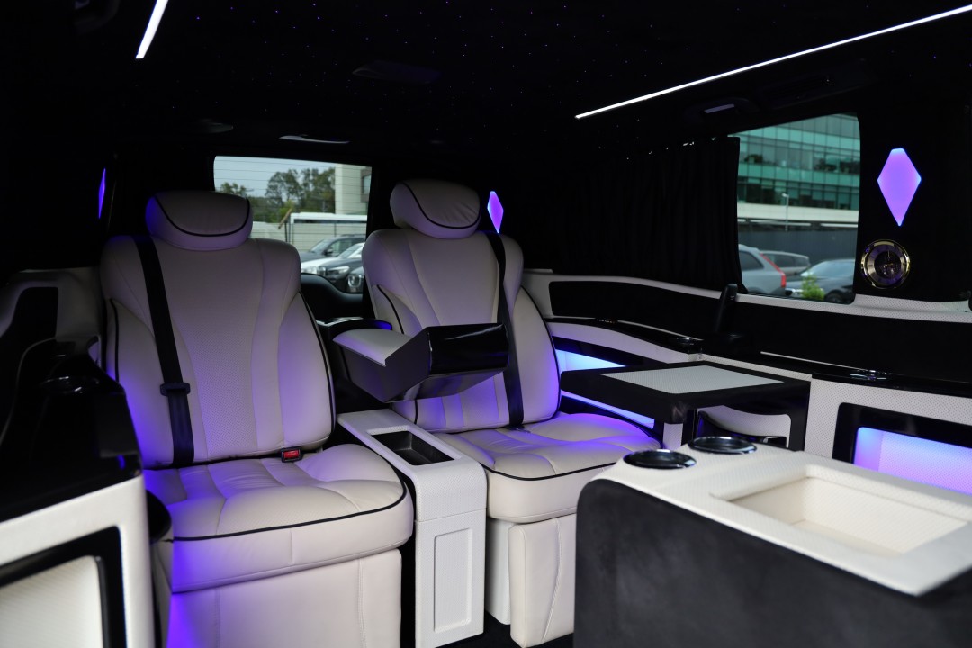 Mercedes-Benz V 250d Extralong VIP - foto 21