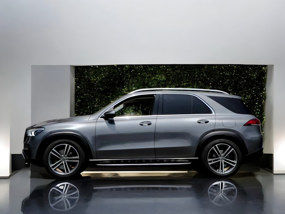 Mercedes-Benz GLE 350e 4MATIC (5)