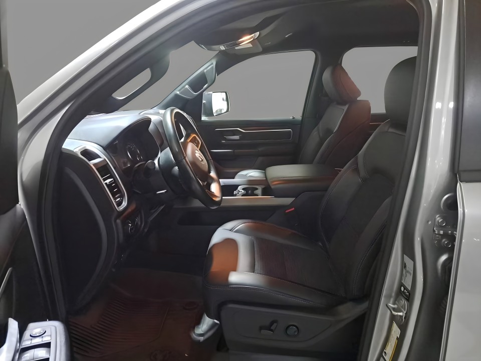 Dodge RAM 1500 BigHorn - foto 10