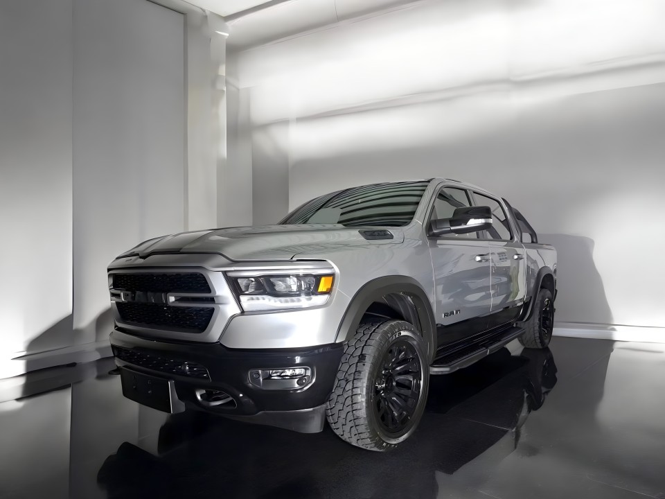 Dodge RAM 1500 BigHorn - foto 7