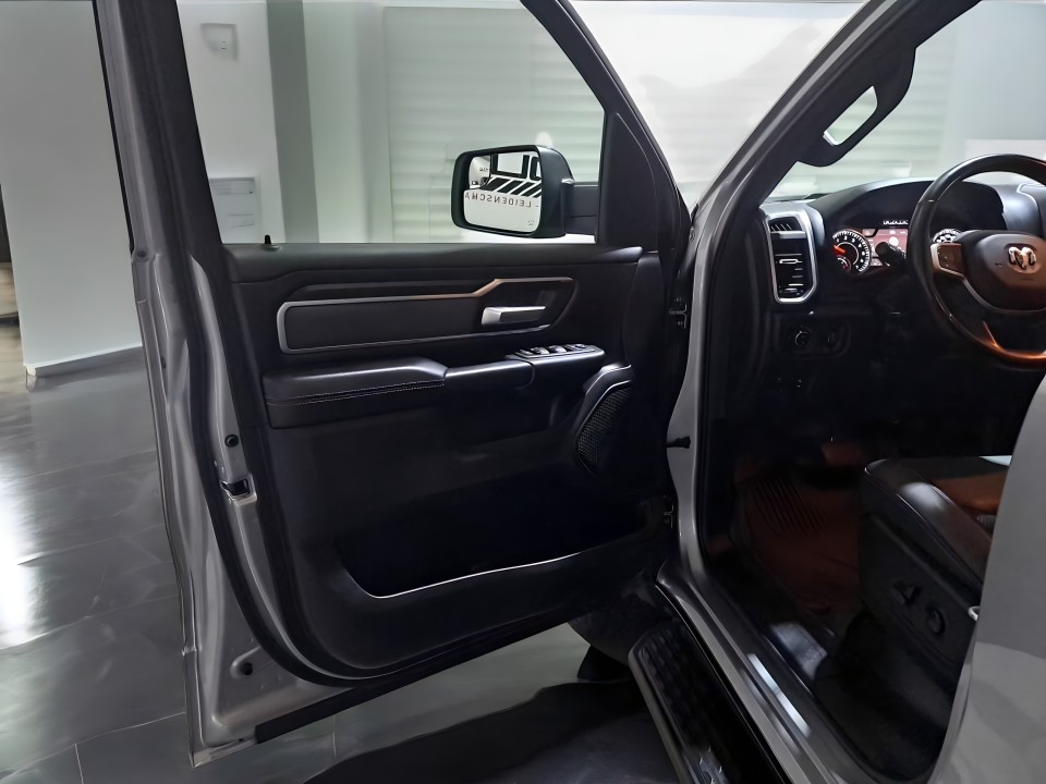 Dodge RAM 1500 BigHorn - foto 15