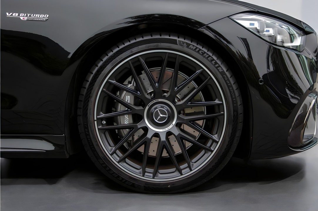 Mercedes-Benz S 63 AMG - foto 20