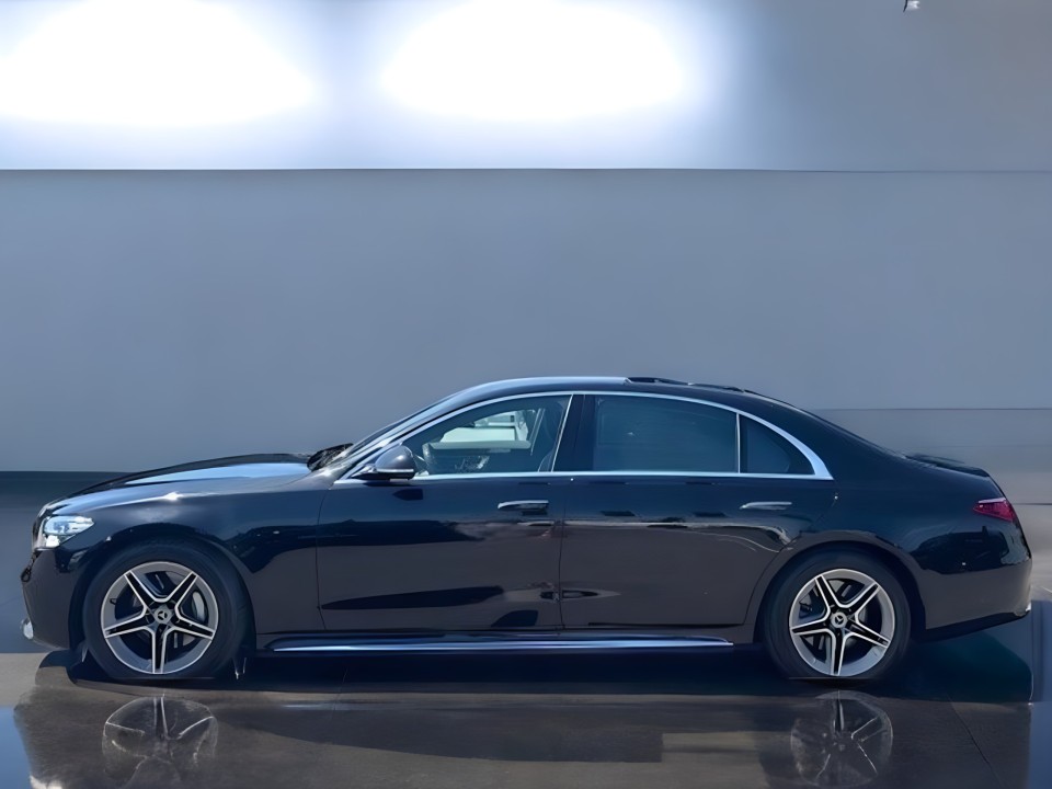 Mercedes-Benz S 500 4MATIC AMG (5)