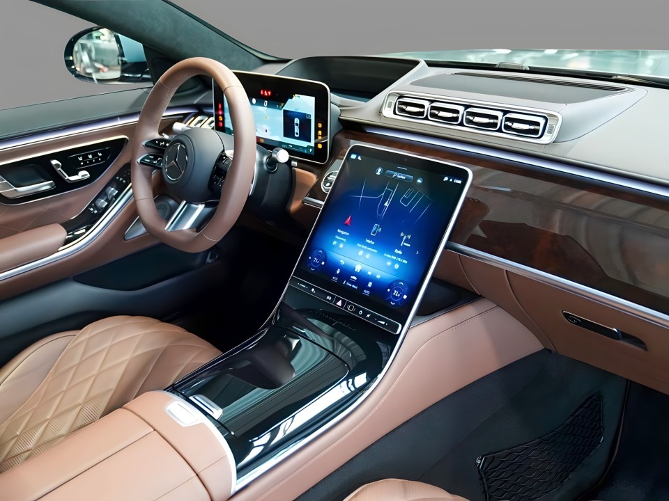 Mercedes-Benz S 500 4MATIC AMG - foto 8