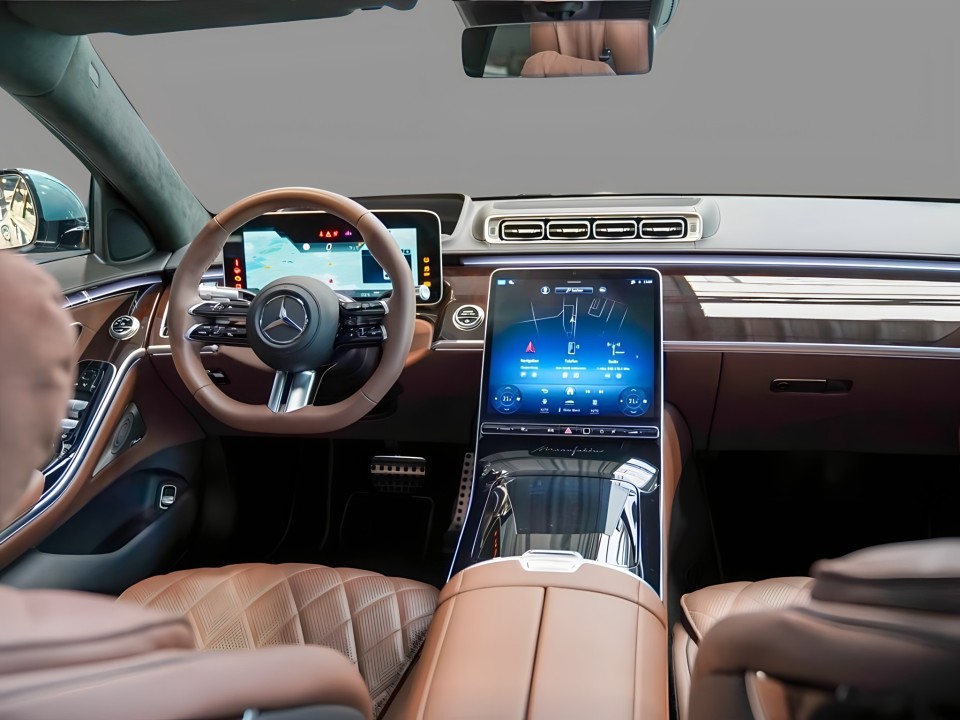 Mercedes-Benz S 500 4MATIC AMG - foto 6