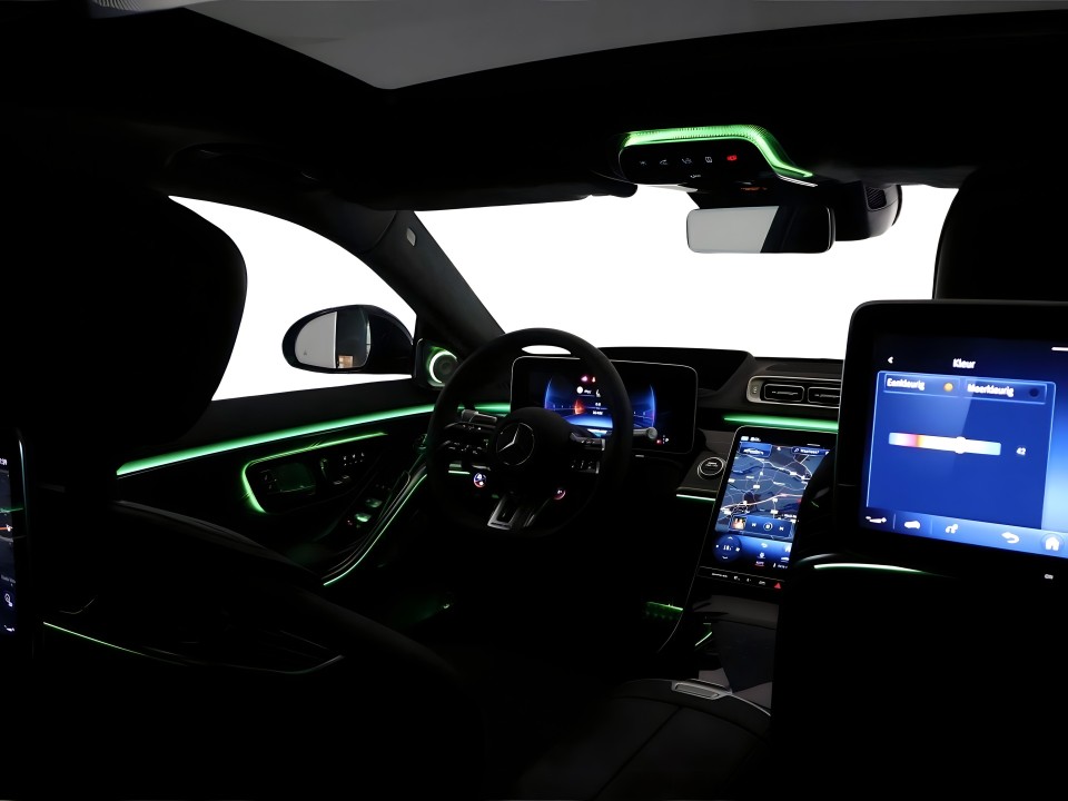 Mercedes-Benz S 63 AMG - foto 18