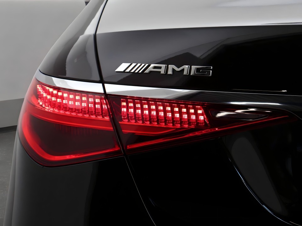 Mercedes-Benz S 63 AMG - foto 24