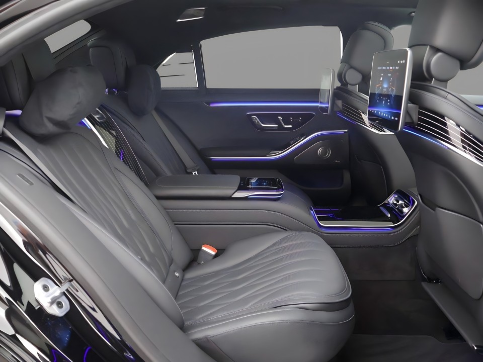 Mercedes-Benz S 63 AMG - foto 9