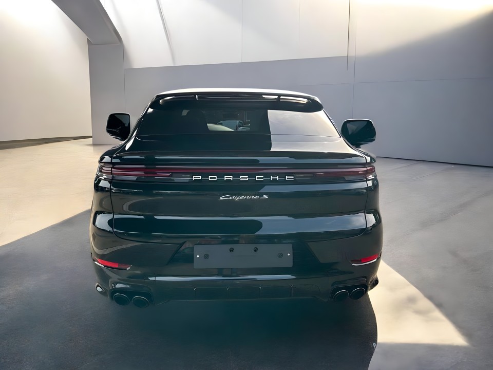 Porsche Cayenne Coupe S (4)