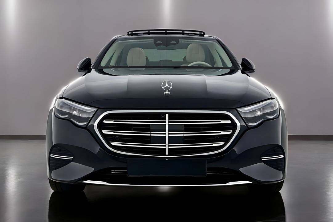 Mercedes-Benz E 300e (5)