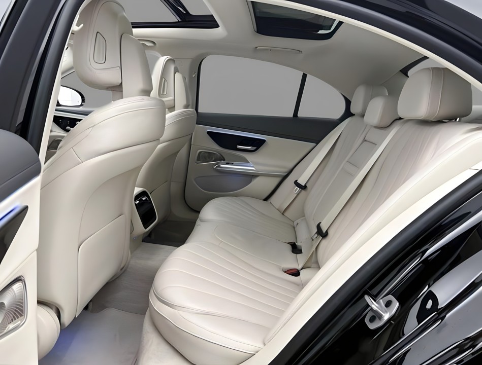 Mercedes-Benz E 300e - foto 8