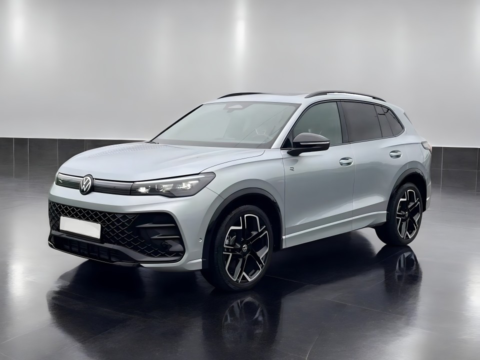 Volkswagen Tiguan R-Line (1)