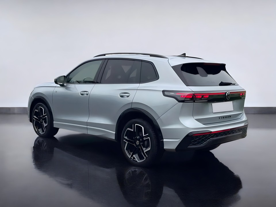Volkswagen Tiguan R-Line (4)