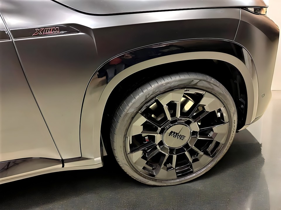 BMW XM Label Red - foto 30