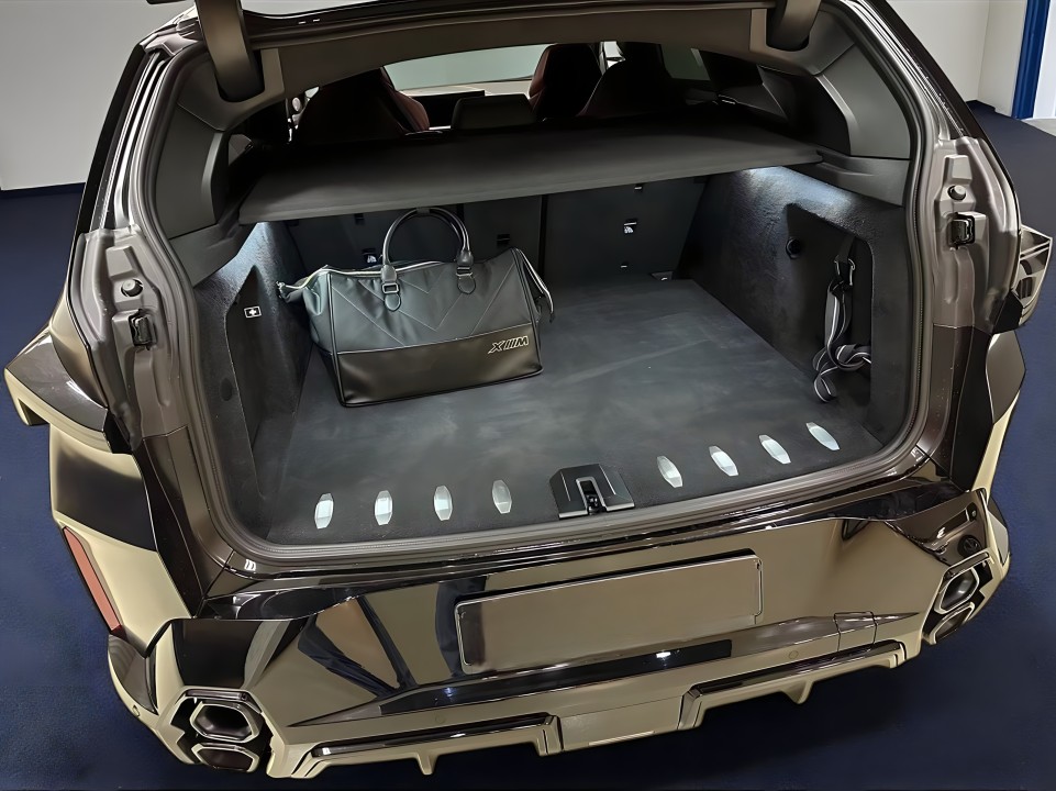 BMW XM Label Red - foto 27