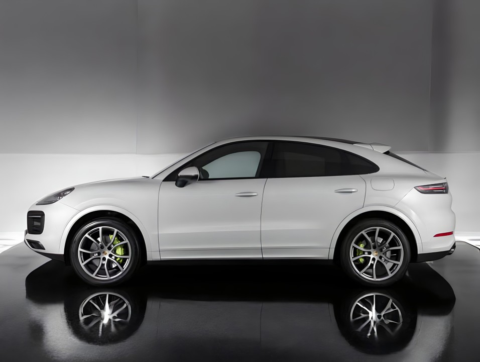 Porsche Cayenne Coupe E-Hybrid (3)