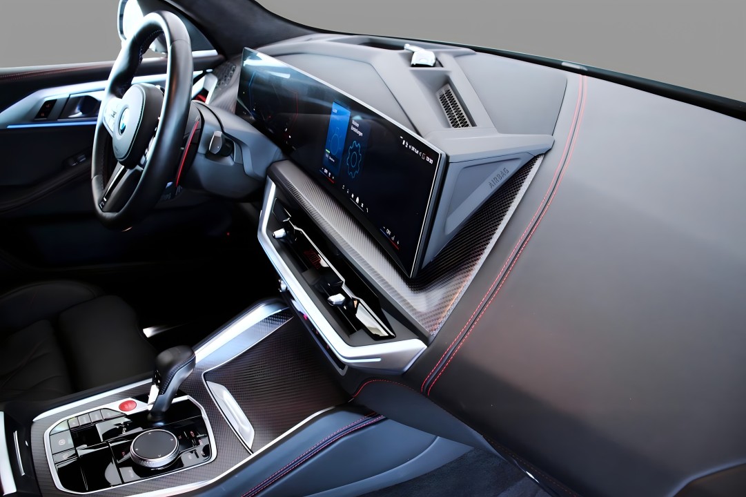 BMW XM Label Red - foto 15