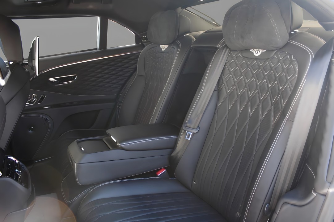 Bentley Flying Spur 6.0 W12 MULLINER FIRST EDITION - foto 7