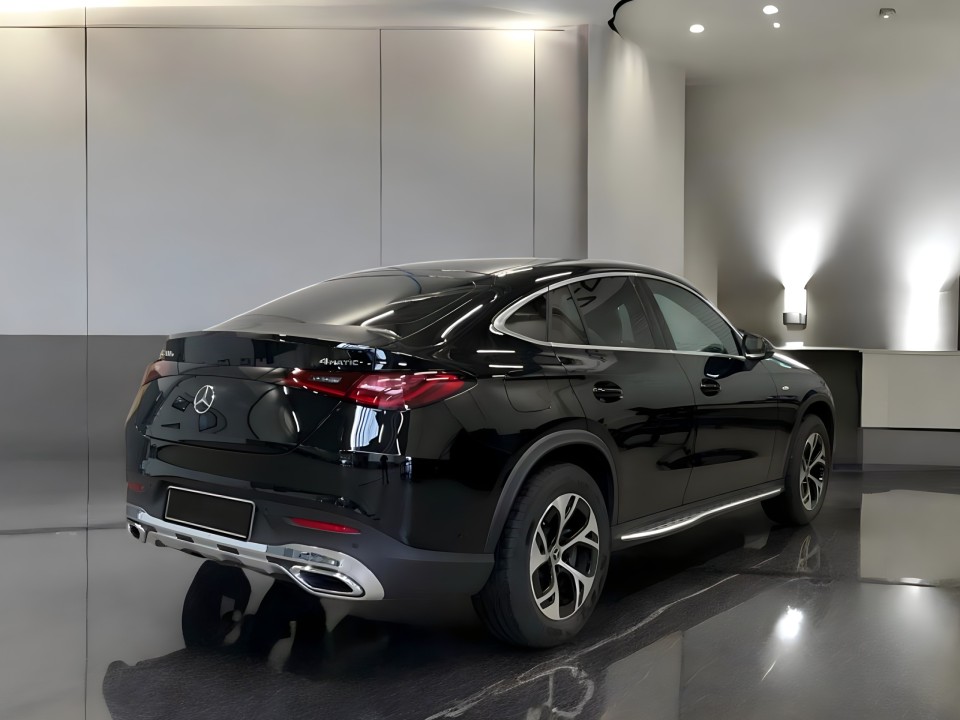 Mercedes-Benz GLC Coupe 300e 4MATIC Avantgarde (4)