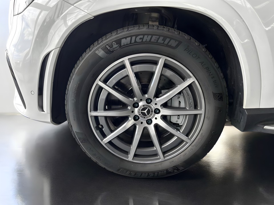 Mercedes-Benz GLE Coupe AMG 53 4MATIC+ - foto 22