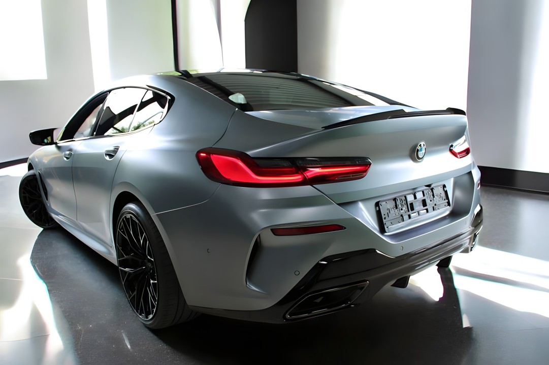 BMW Seria 8 840i xDrive Gran Coupe (4)
