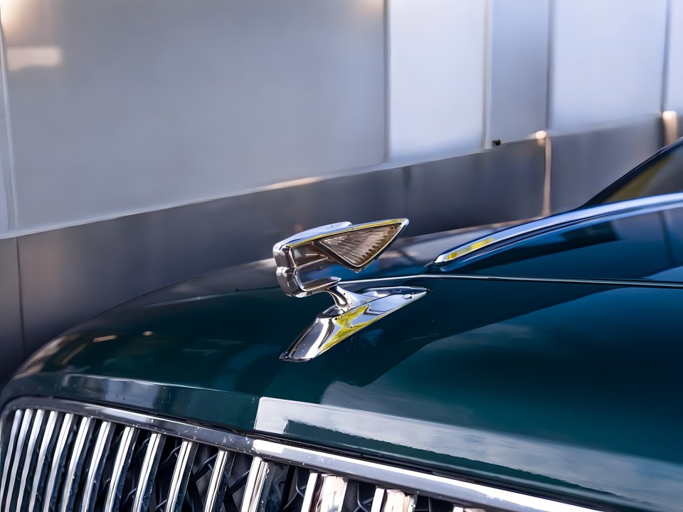 Bentley Flying Spur V8 - foto 24