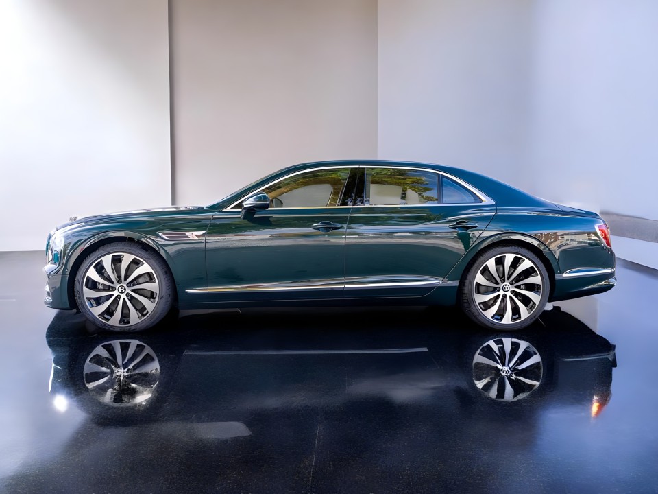 Bentley Flying Spur V8 - foto 6