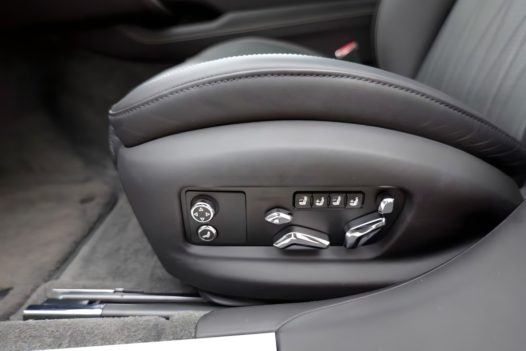 Bentley Flying Spur Bentley Continental W12 First Edition - foto 25