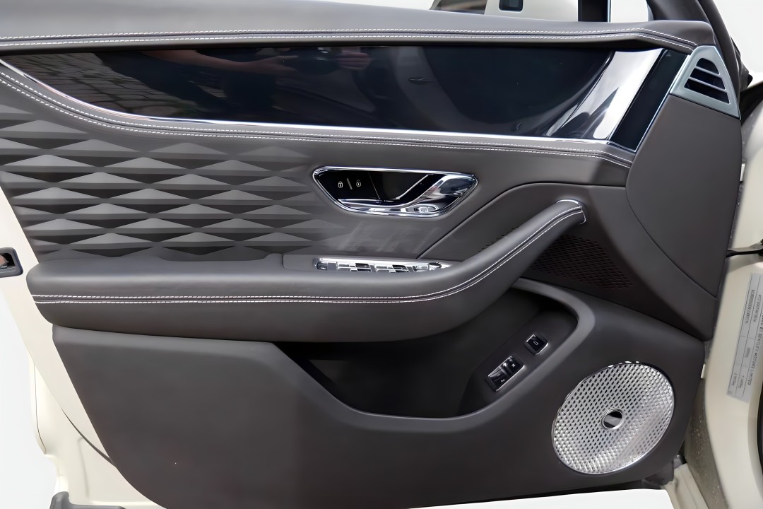 Bentley Flying Spur Bentley Continental W12 First Edition - foto 20