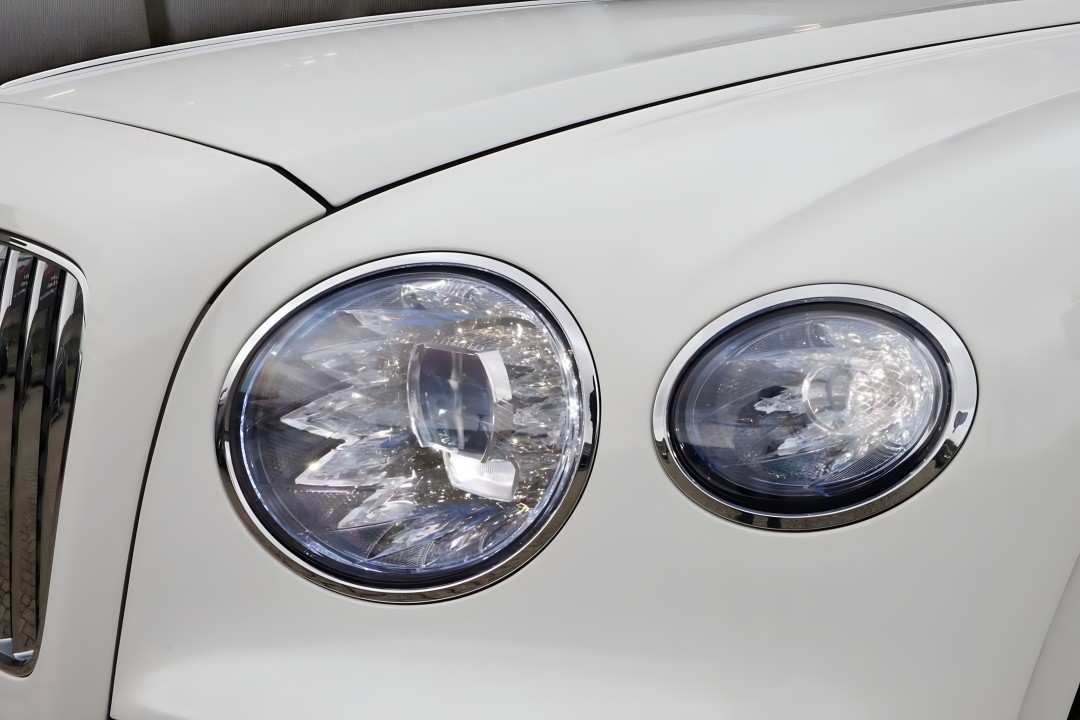 Bentley Flying Spur Bentley Continental W12 Mulliner - foto 15