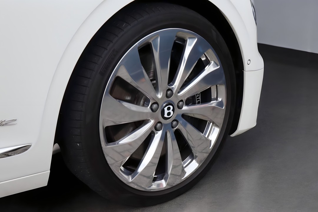 Bentley Flying Spur Bentley Continental W12 Mulliner - foto 20