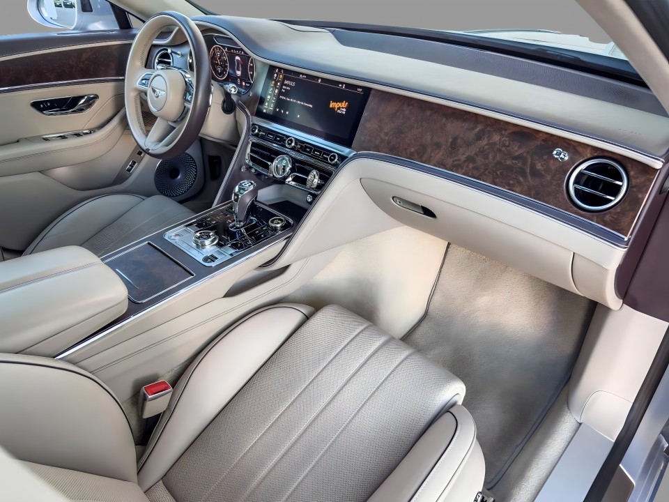 Bentley Flying Spur - foto 13