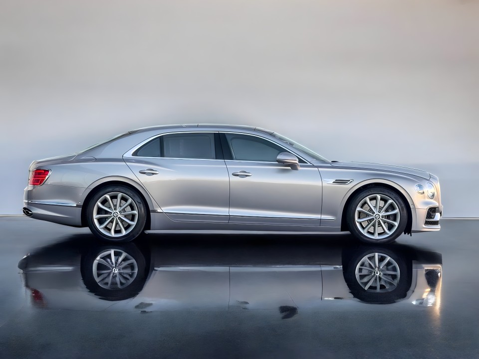 Bentley Flying Spur (2)