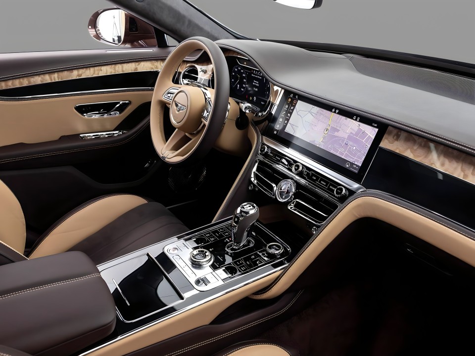 Bentley Flying Spur S V8 - foto 11