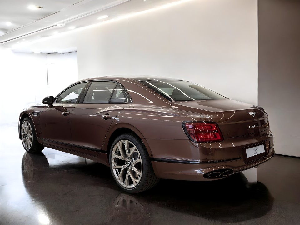 Bentley Flying Spur S V8 (4)