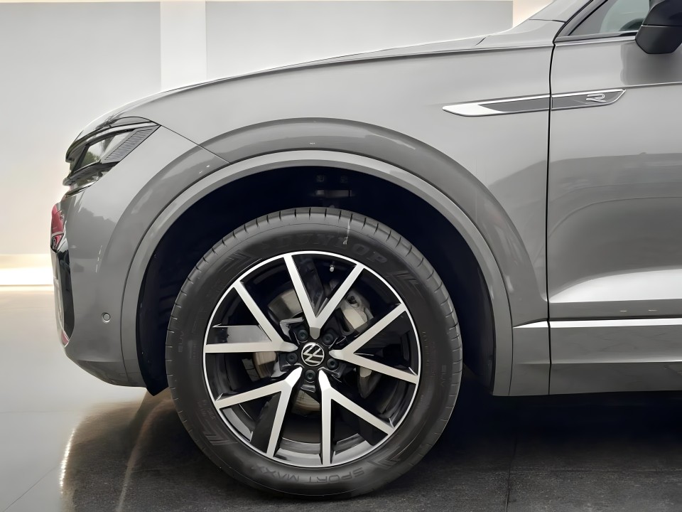 Volkswagen Touareg V6 TDI R-Line - foto 13