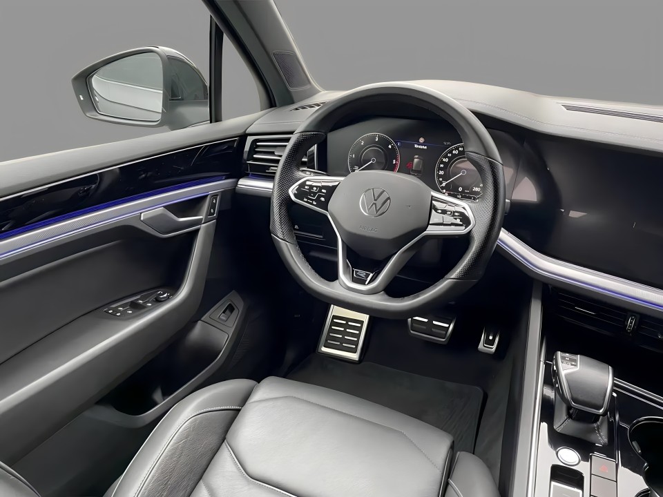 Volkswagen Touareg V6 TDI R-Line - foto 9