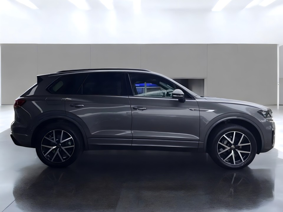 Volkswagen Touareg V6 TDI R-Line (3)