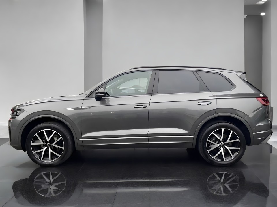 Volkswagen Touareg V6 TDI R-Line - foto 6
