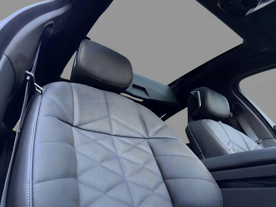 BMW Seria 7 740d xDrive M-Sport - foto 16