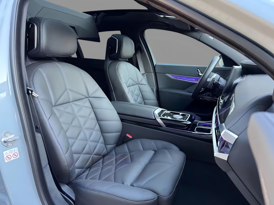 BMW Seria 7 740d xDrive M-Sport - foto 14