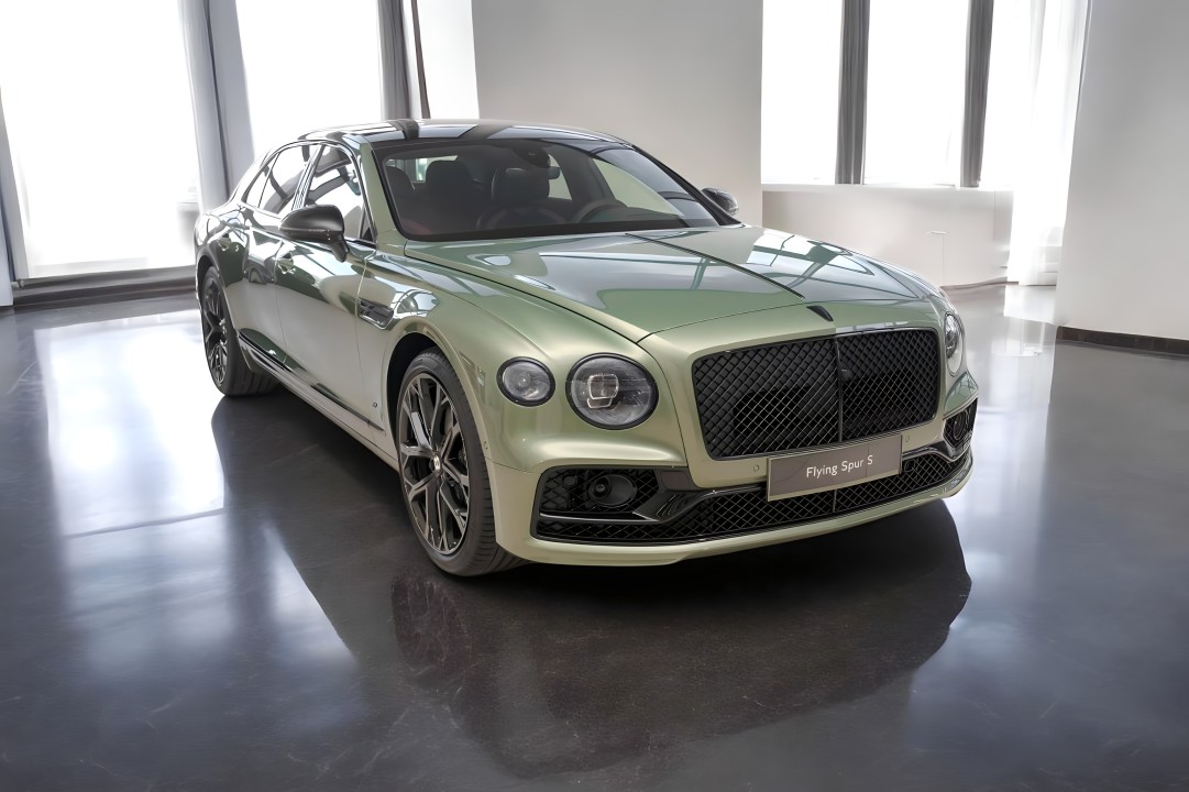 Bentley Flying Spur S V8