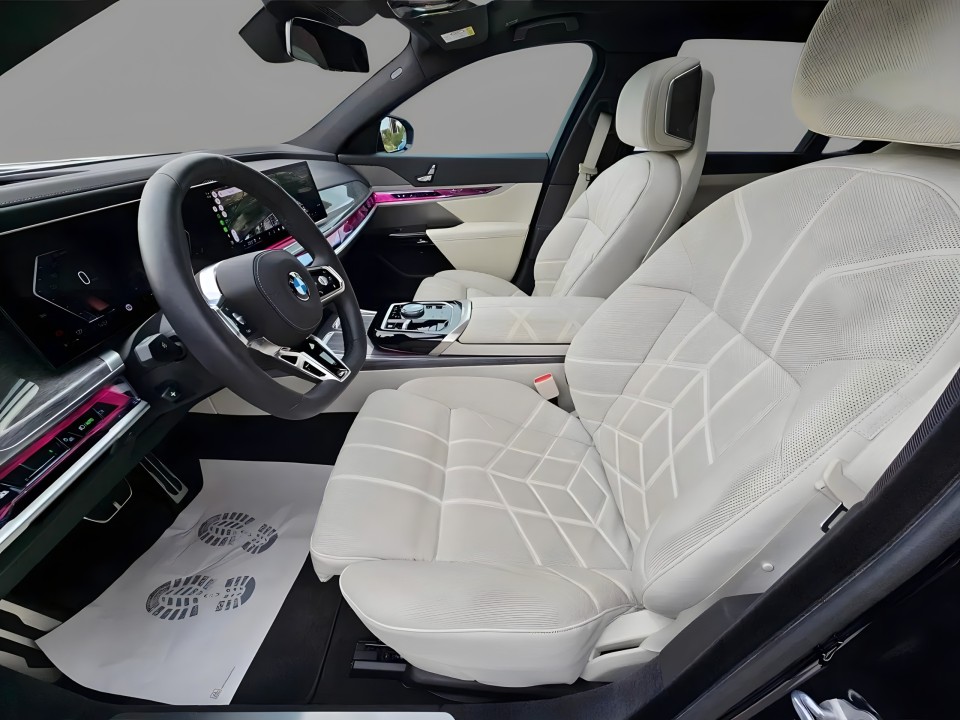 BMW Seria 7 740d xDrive M-Sport - foto 8