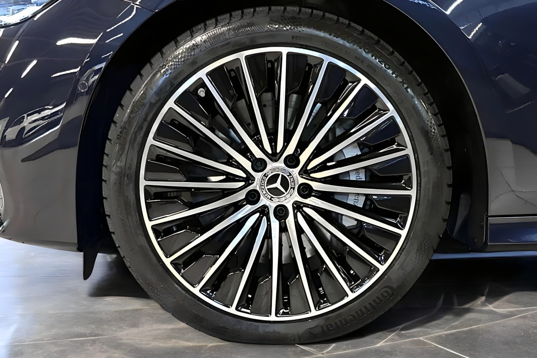 Mercedes-Benz E 300de 4MATIC Exclusive - foto 25