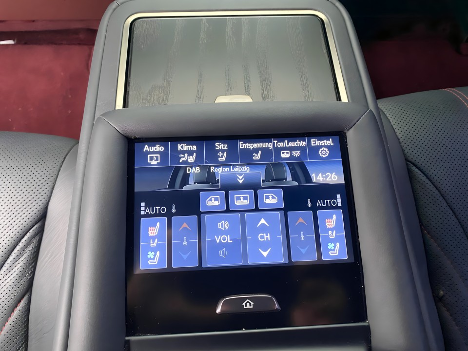 Lexus Seria LS 500h Luxury Line - foto 16